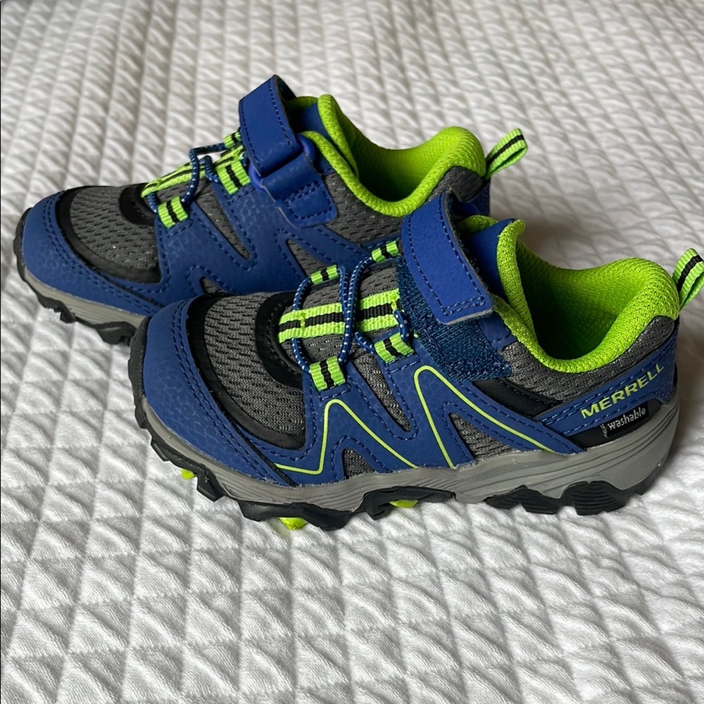 Merrell Trail Shoe. Like new. Size 7.